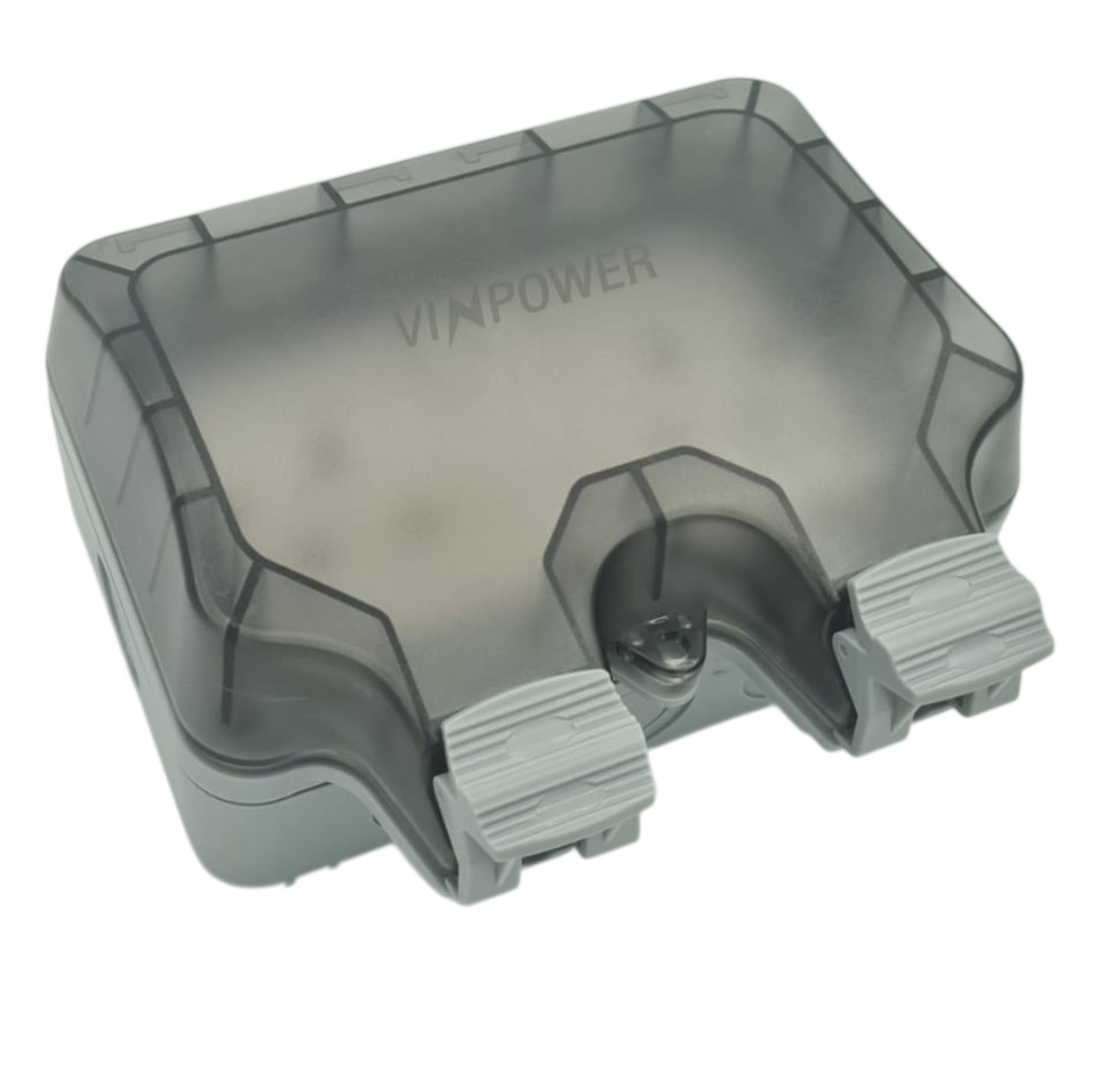 VP1432 -13amp twin socket IP65